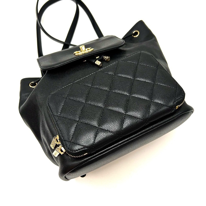 CHANEL 22B黑金荔枝牛皮後背包24*25*17 98新配件塵袋購證-3