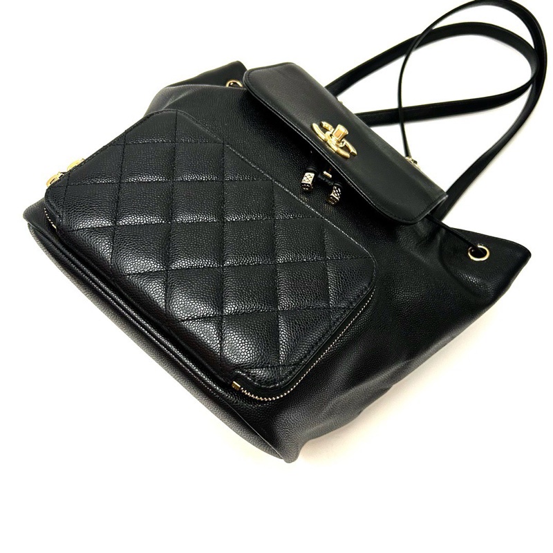 CHANEL 22B黑金荔枝牛皮後背包24*25*17 98新配件塵袋購證-5