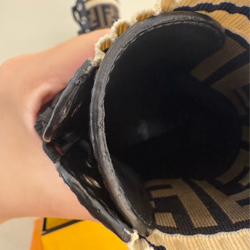 Fendi黑皮革咖老花襪套靴子🥾-22