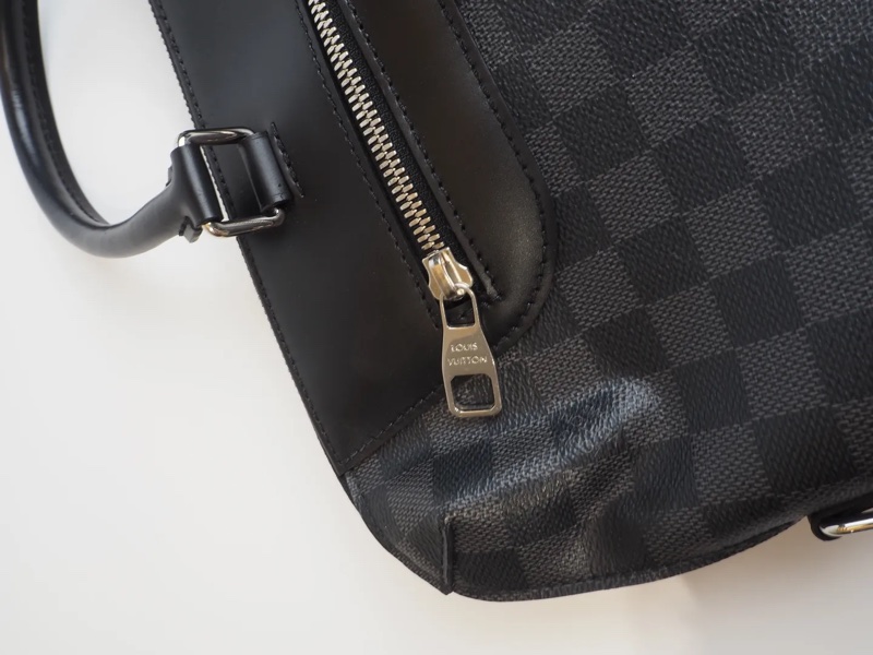 LOUIS VUITTON黑棋盤格公事包-19
