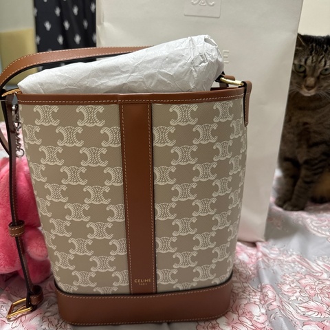 Celine水桶包小號白色