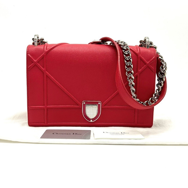DIOR 紅色銀扣盾牌肩背斜背包包25*16*6 98新配件塵袋保卡-1