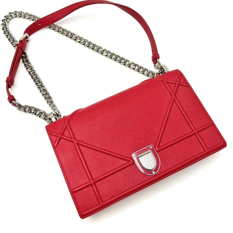 DIOR 紅色銀扣盾牌肩背斜背包包25*16*6 98新配件塵袋保卡-3