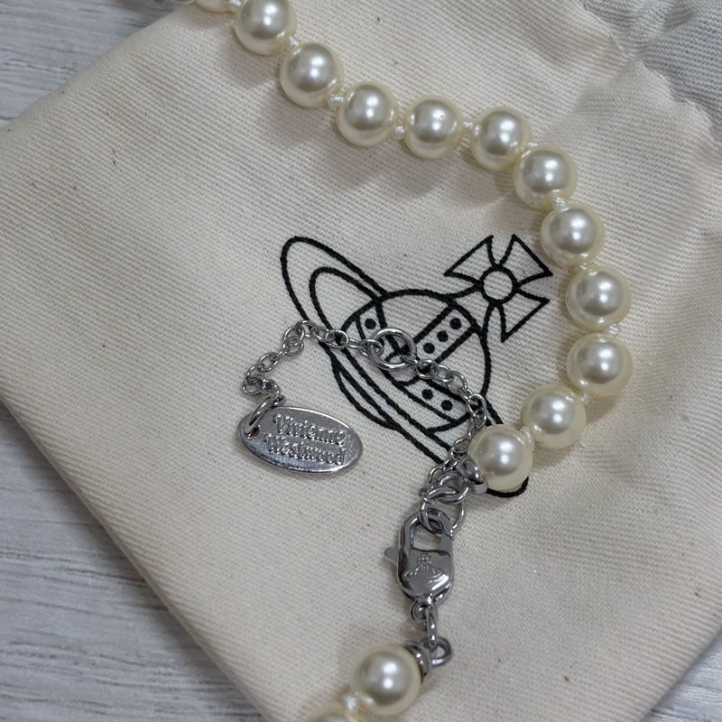 VIVIENNE WESTWOOD 土星別針 珍珠項鍊-4