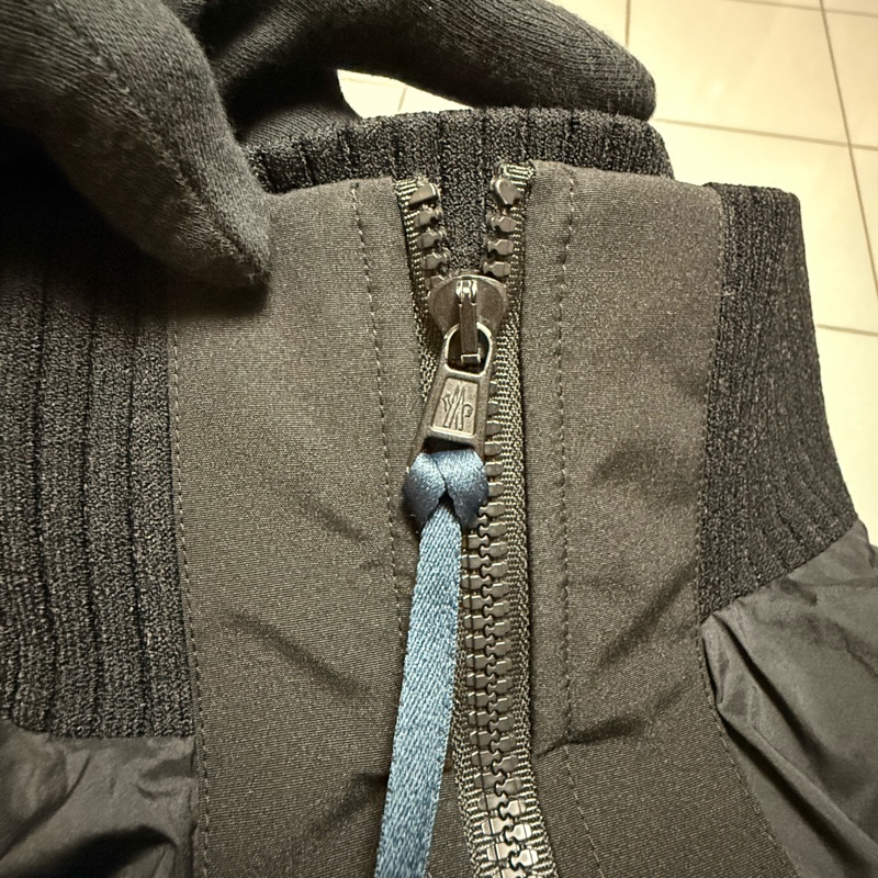 Moncler 風衣尼龍/休閒外套（9.9成新）-1