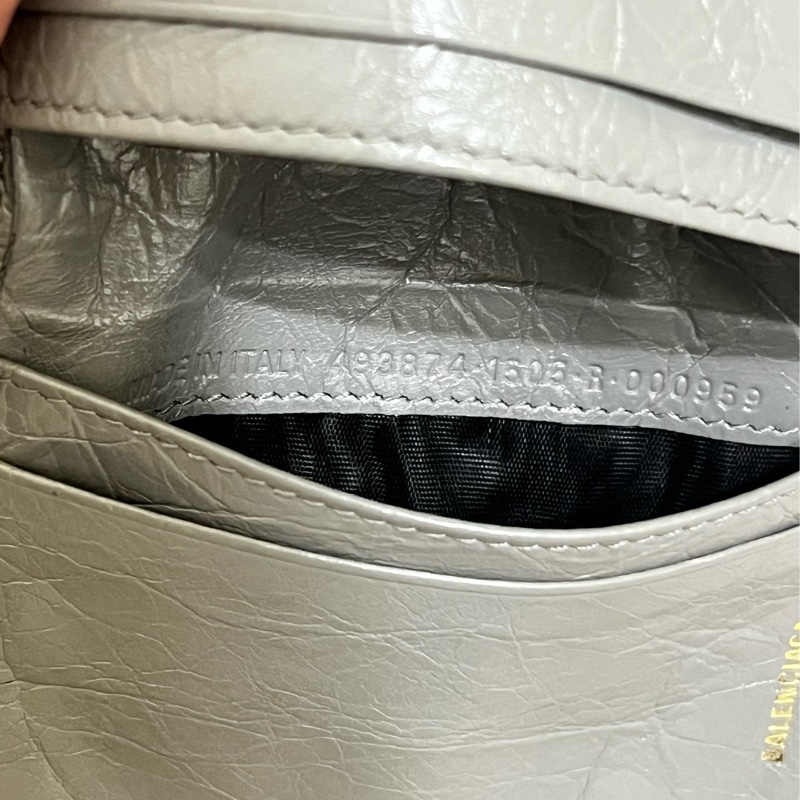 BALENCIAGA巴黎世家·卡片包/ 名片包/ 翻蓋短夾/灰色-2