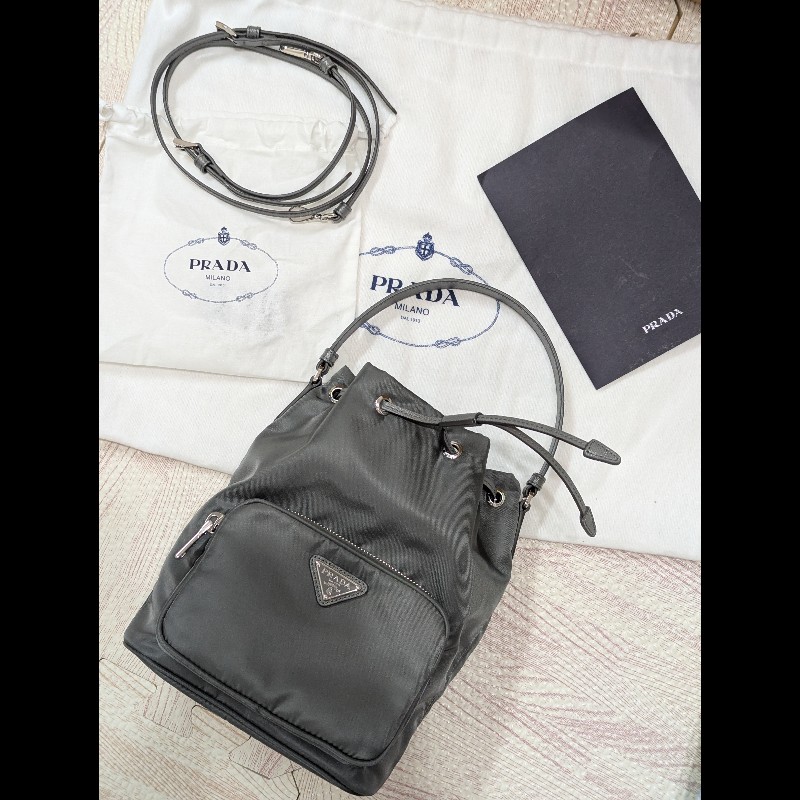 Prada 尼龍 水桶包 灰色 Duet Re-Nylon bucket bag-0