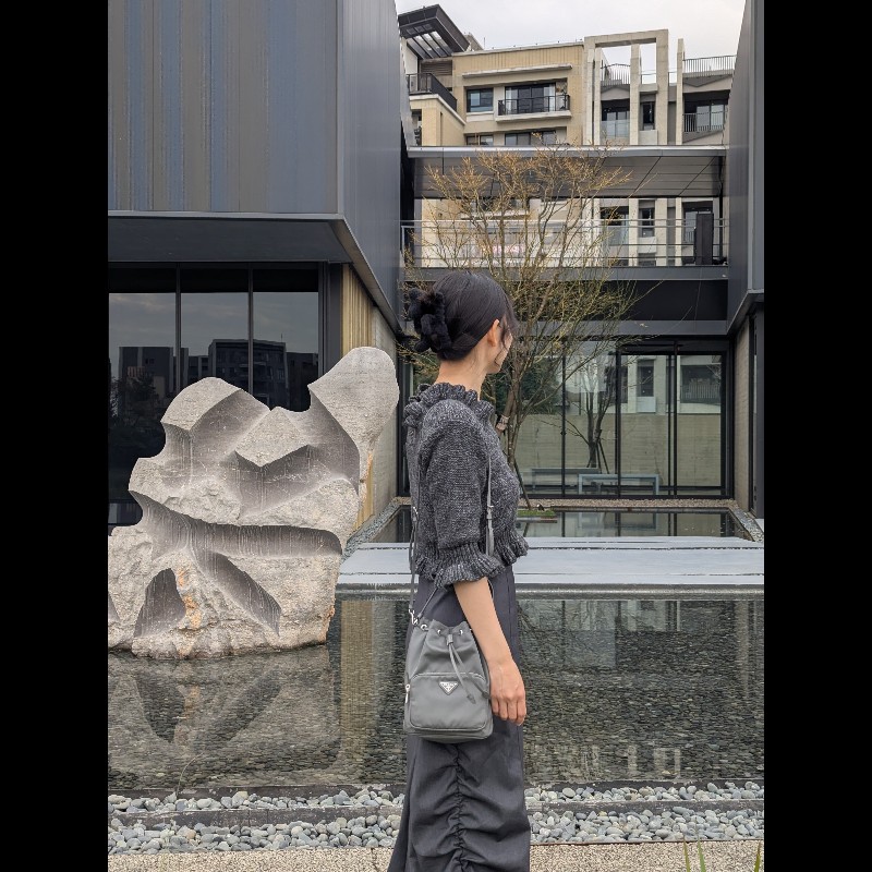 Prada 尼龍 水桶包 灰色 Duet Re-Nylon bucket bag-12