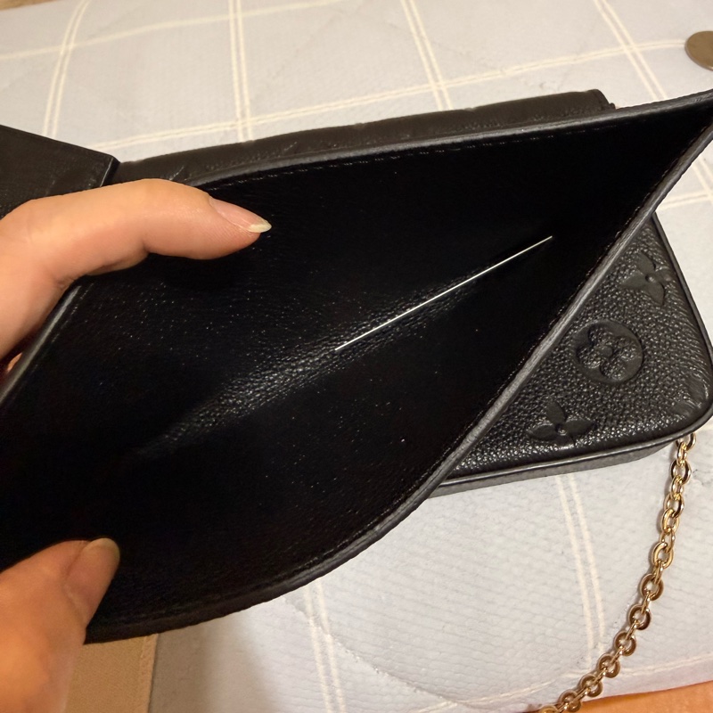 LV三合一鏈條包-6