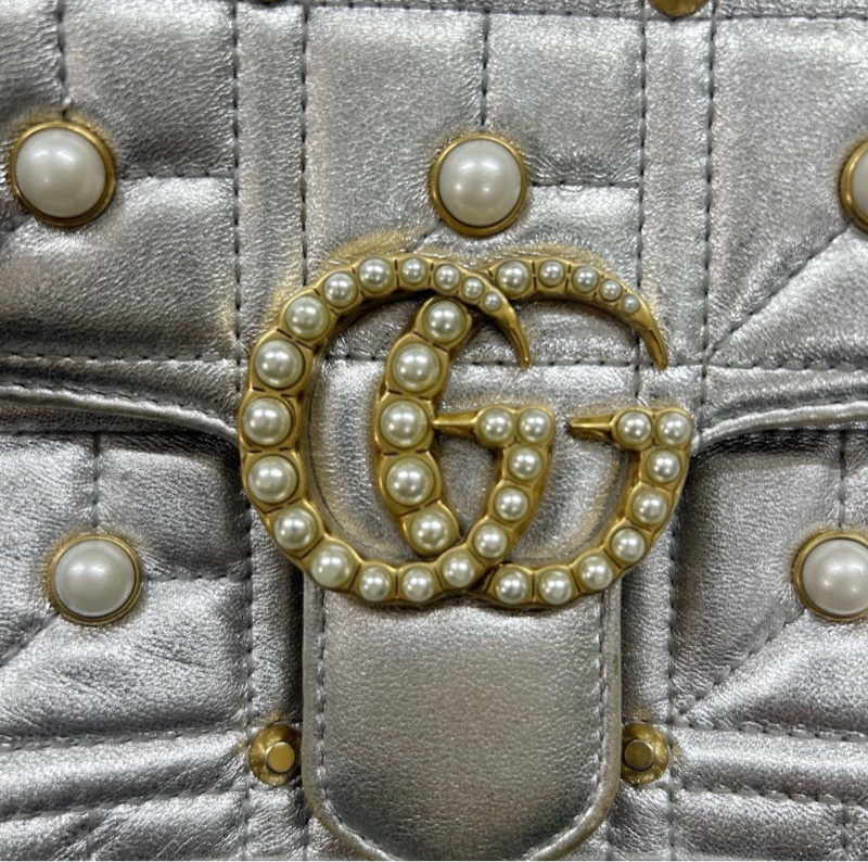 【潮人之選✨全網最低價】Gucci 古馳 GG Marmont 22 珍珠扣太空銀 馬蒙鏈條包 單肩斜背包-5