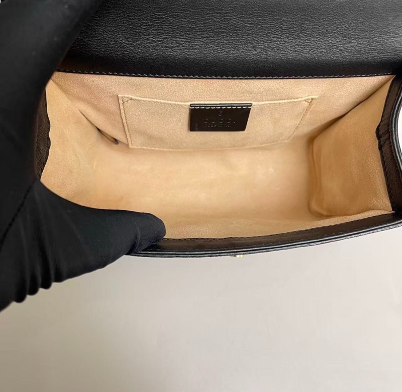 【幾乎全新✨全網最低價】Gucci古馳Padlock小號 老花燙金蜜蜂月光寶盒-8