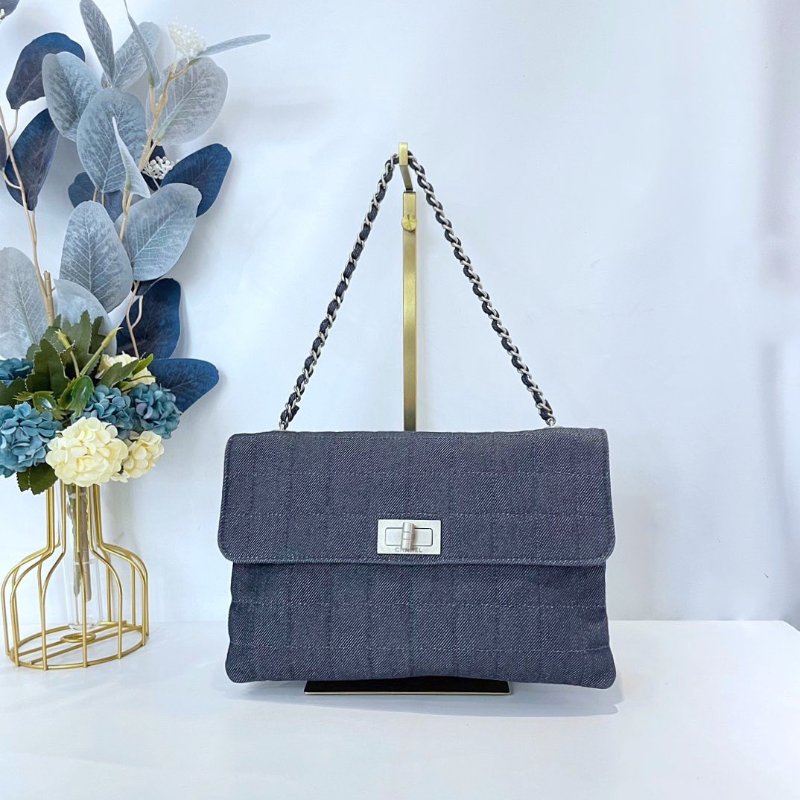 【CHANEL】香奈兒 Denim Chain Shoulder 藍色 銀扣 2.55鏈條包 25x15x6 正品（二手）-0