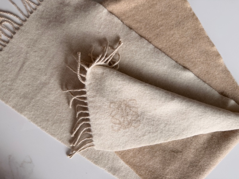 Loewe 雙色圍巾-4