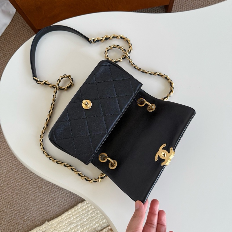 Chanel 黑金粗鏈條大 Mini-8