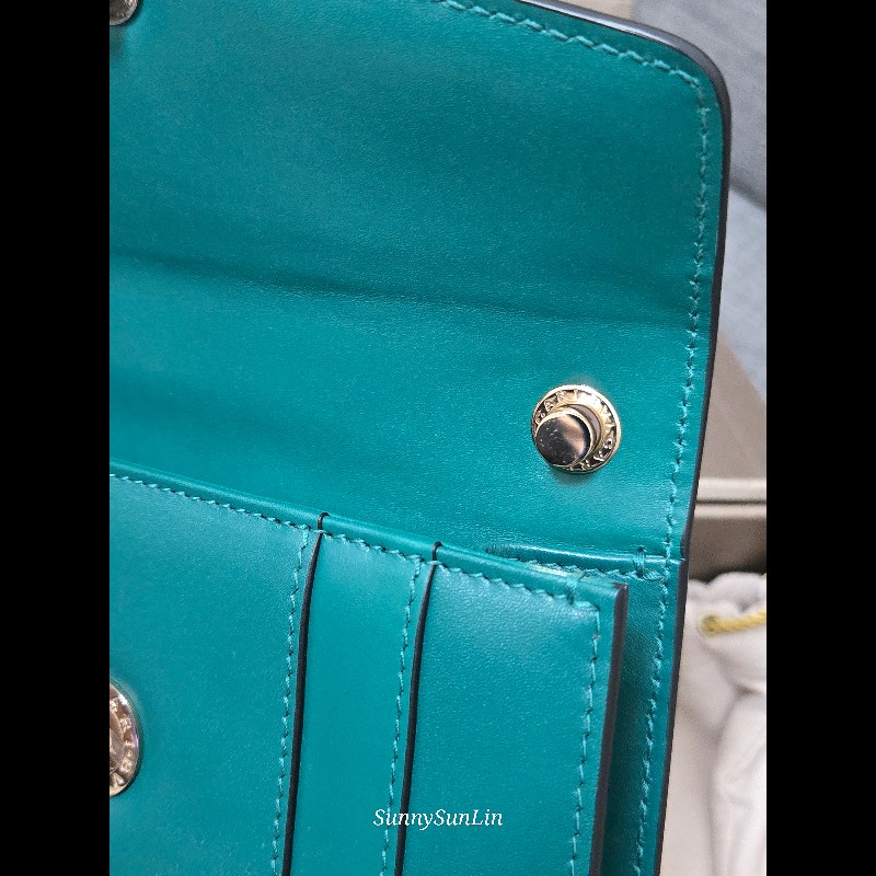 Bvlgari 寶格麗 經典祖母綠金鍊蛇頭包-16