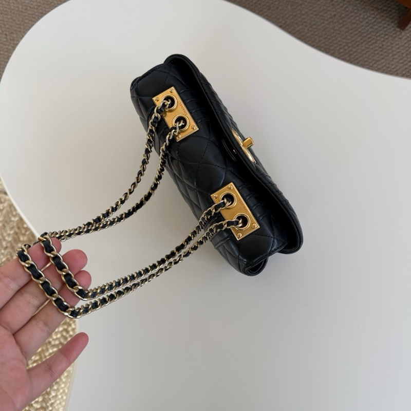 Chanel 黑金雙鏈盒子包-6