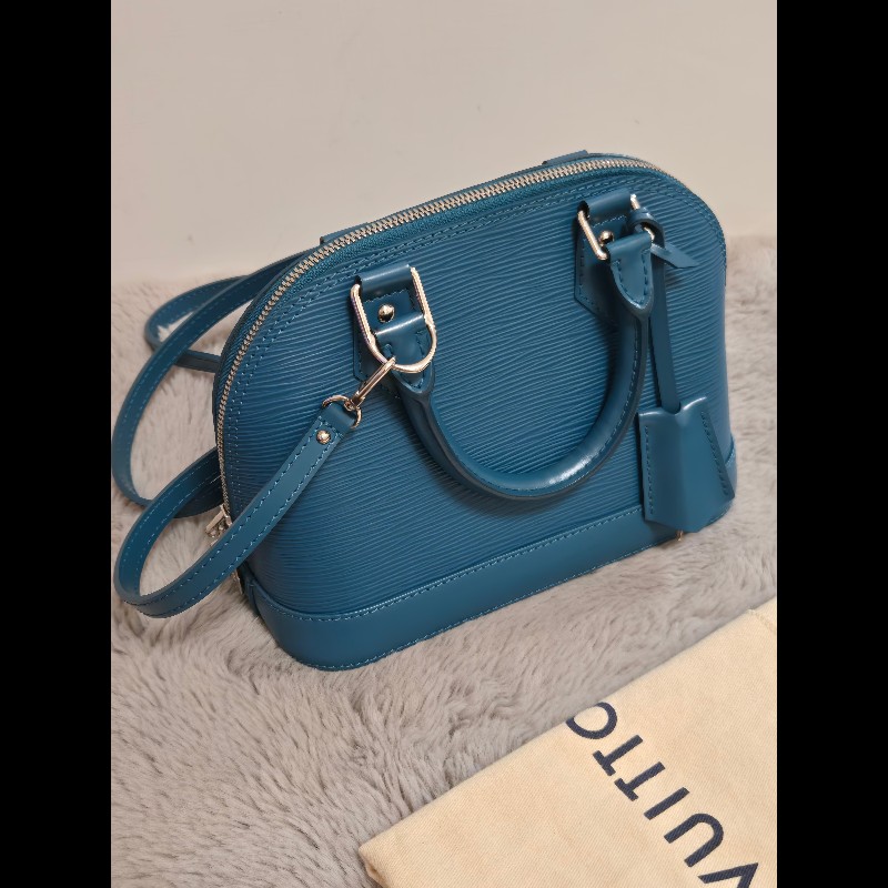 LV Alma BB Epi 牛皮水波紋 孔雀藍（綠）色 貝殼包 手提包肩背包斜背包-6