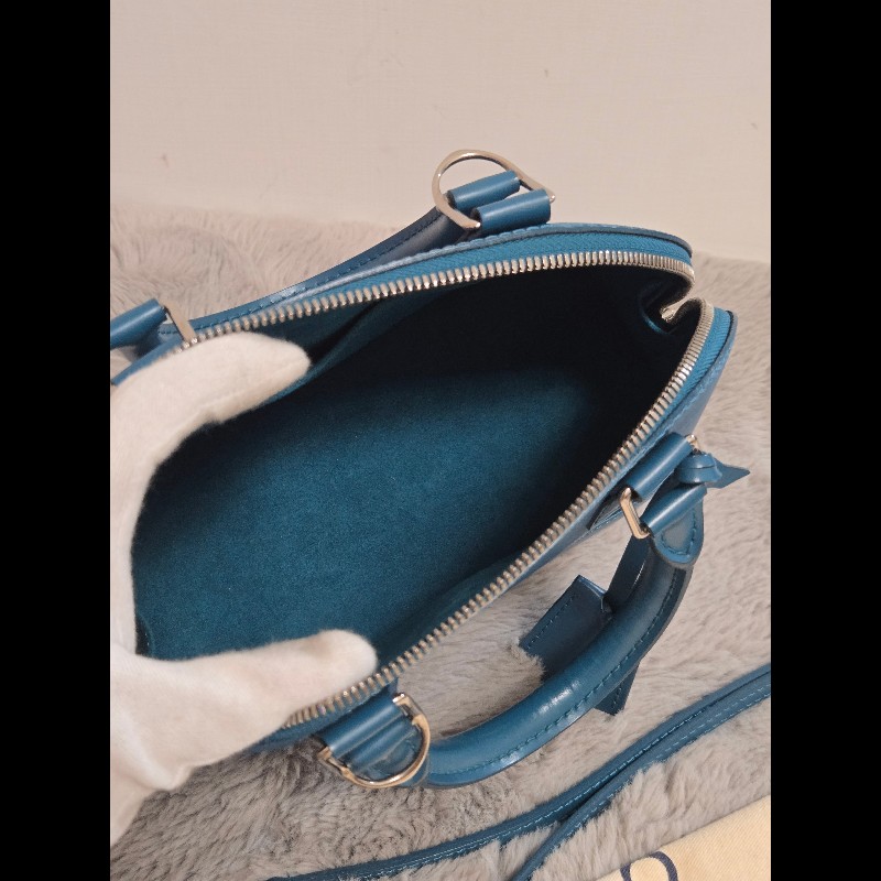 LV Alma BB Epi 牛皮水波紋 孔雀藍（綠）色 貝殼包 手提包肩背包斜背包-19