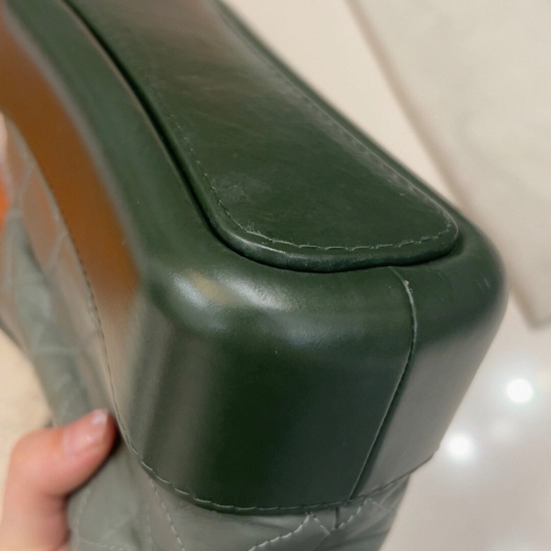 【90%新 ✨ 全網最低價！】Chanel 香奈兒 流浪包 小號 橄欖綠牛皮 金扣 成色好-9