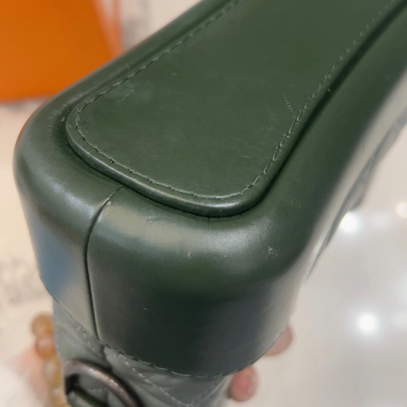 【90%新 ✨ 全網最低價！】Chanel 香奈兒 流浪包 小號 橄欖綠牛皮 金扣 成色好-10