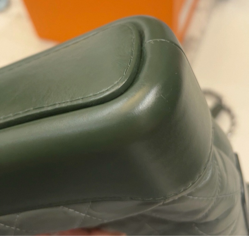 【90%新 ✨ 全網最低價！】Chanel 香奈兒 流浪包 小號 橄欖綠牛皮 金扣 成色好-11