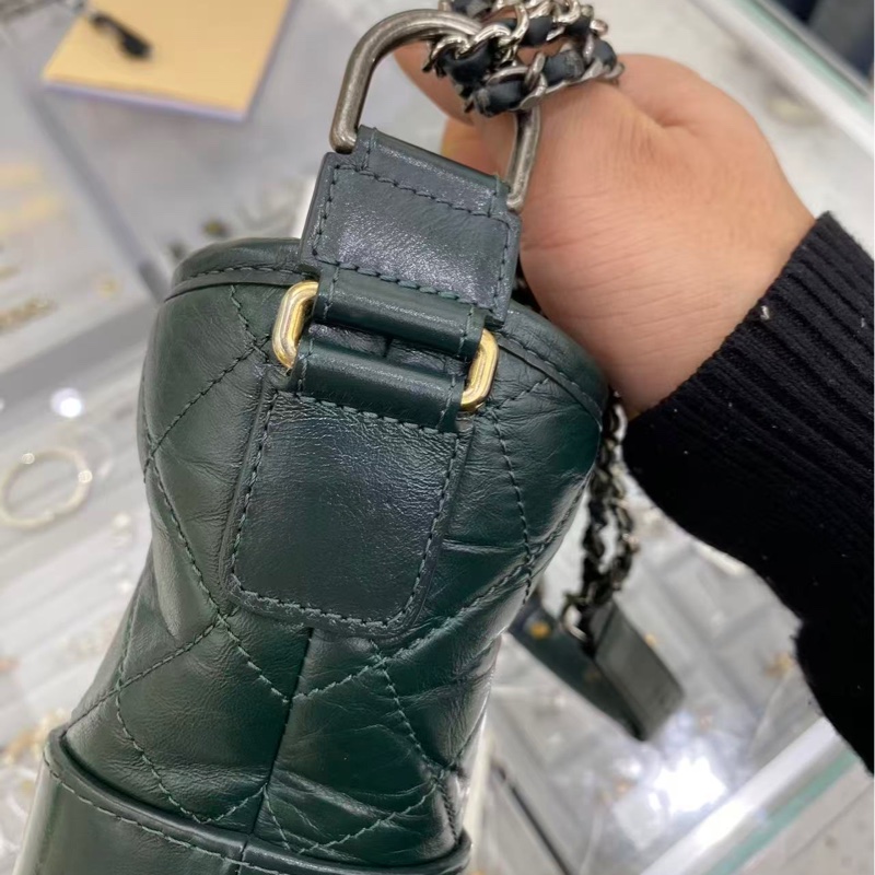 【92%新 ✨ 全網最低價！】稀有色 26開 Chanel 香奈兒 流浪包小號 墨綠金扣 牛皮-6