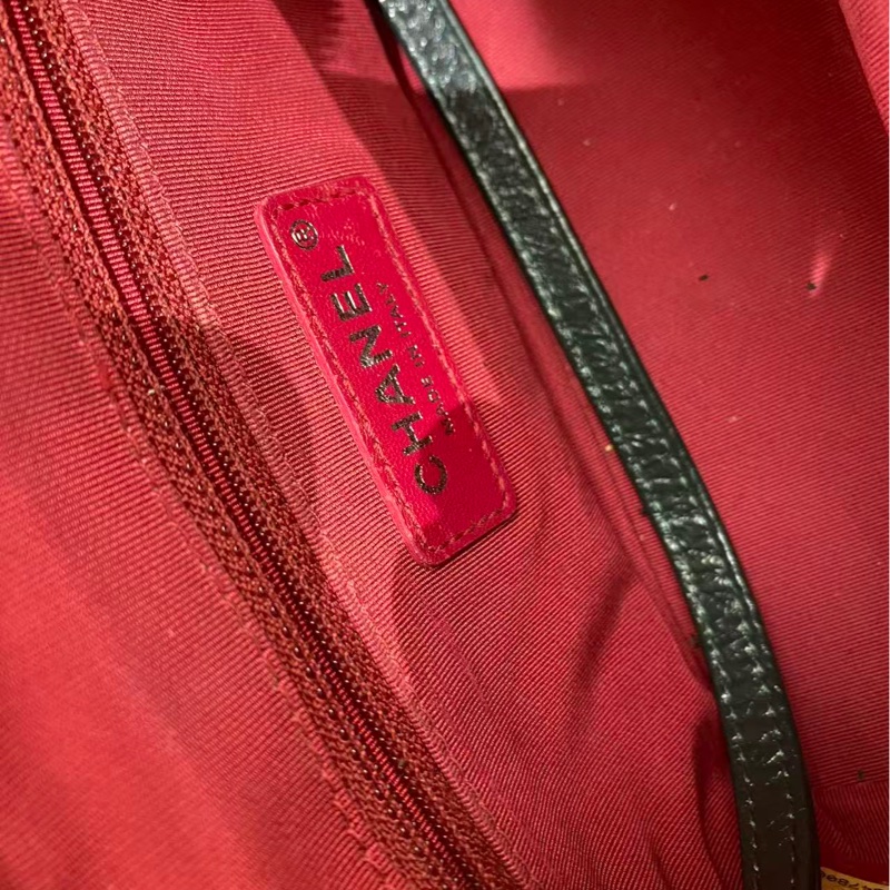 【92%新 ✨ 全網最低價！】稀有色 26開 Chanel 香奈兒 流浪包小號 墨綠金扣 牛皮-8