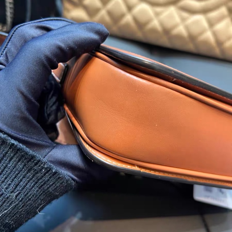 【95%新 ✨ 全網最低價！】Celine Teen 凱旋門 老花 豆腐包-5