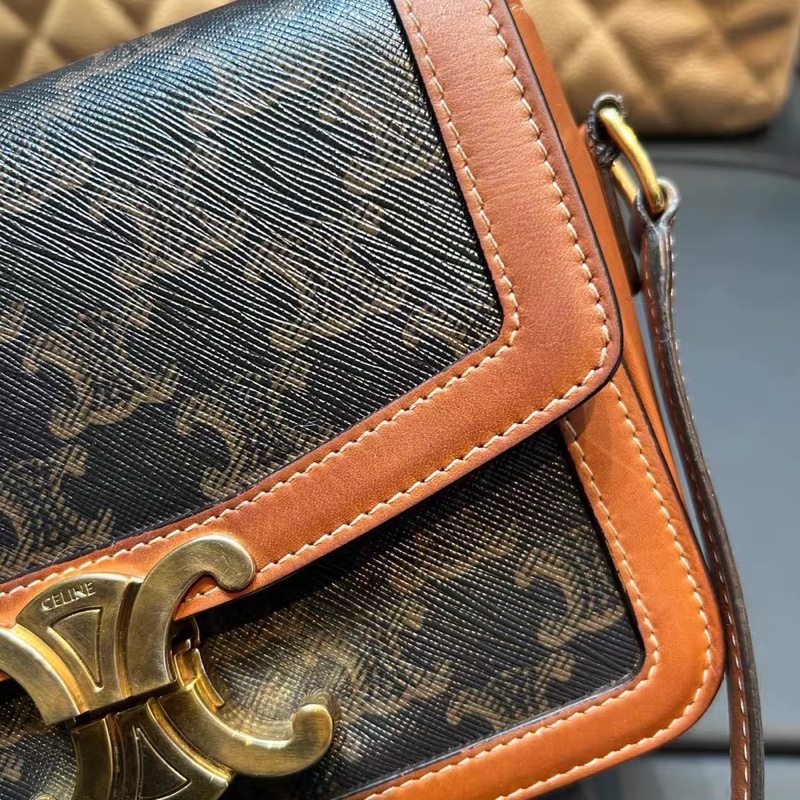 【95%新 ✨ 全網最低價！】Celine Teen 凱旋門 老花 豆腐包-8