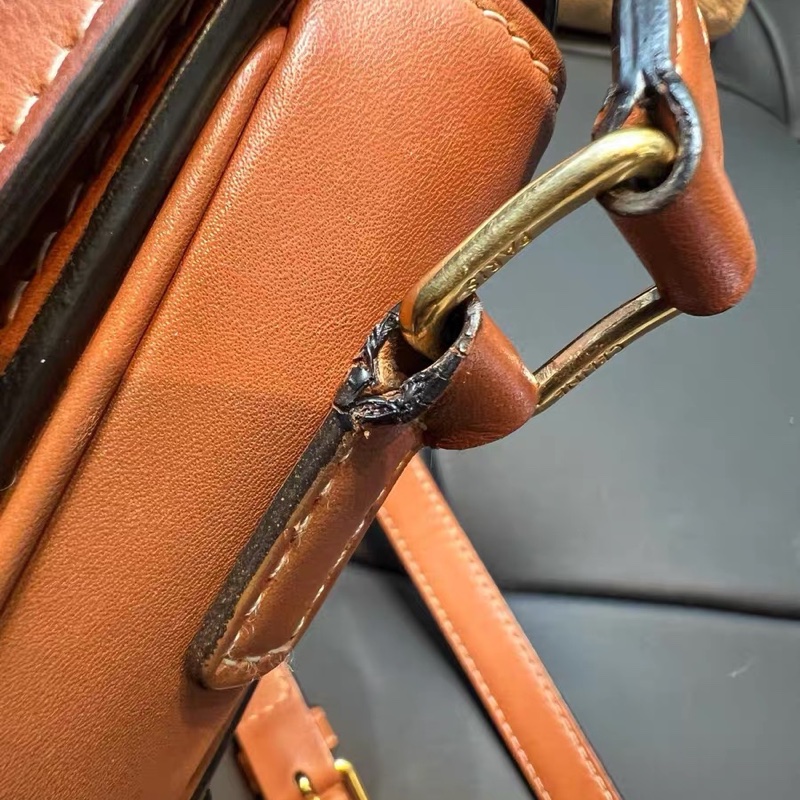 【95%新 ✨ 全網最低價！】Celine Teen 凱旋門 老花 豆腐包-13