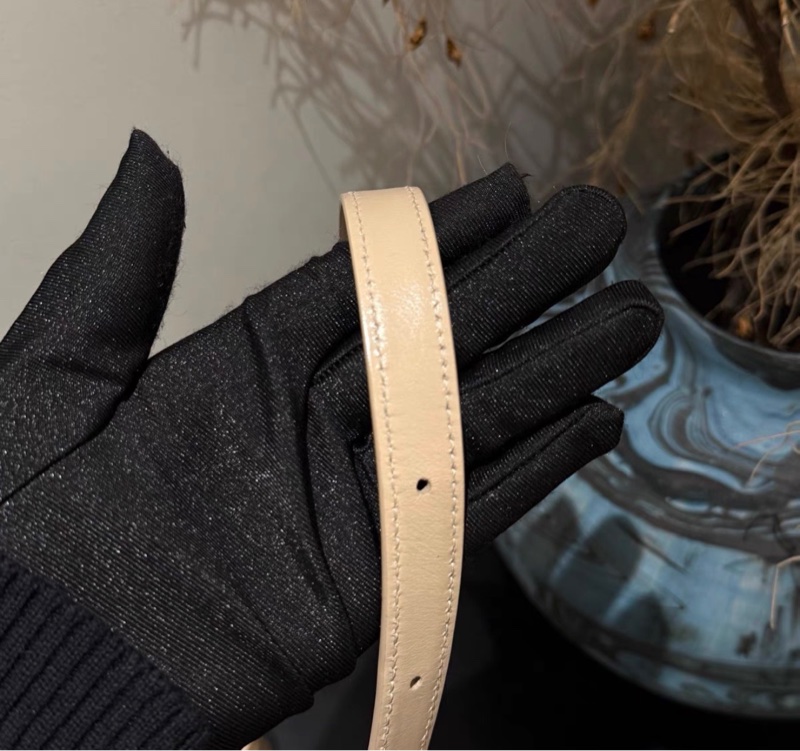 【95%新 ✨ 全網最低價！】Celine Teen 凱旋門 奶茶色 金扣 豆腐包-7