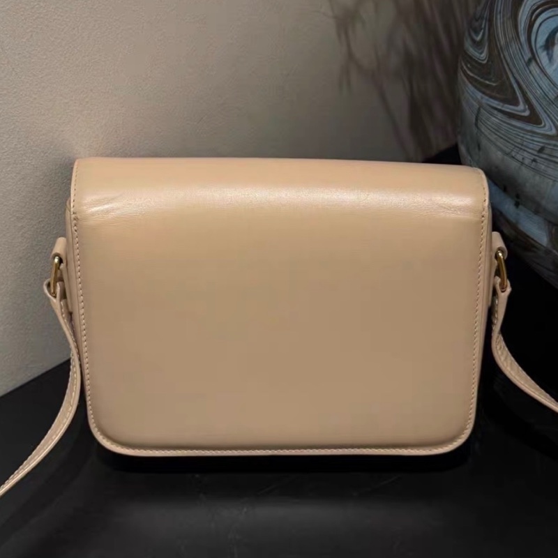 【95%新 ✨ 全網最低價！】Celine Teen 凱旋門 奶茶色 金扣 豆腐包-9