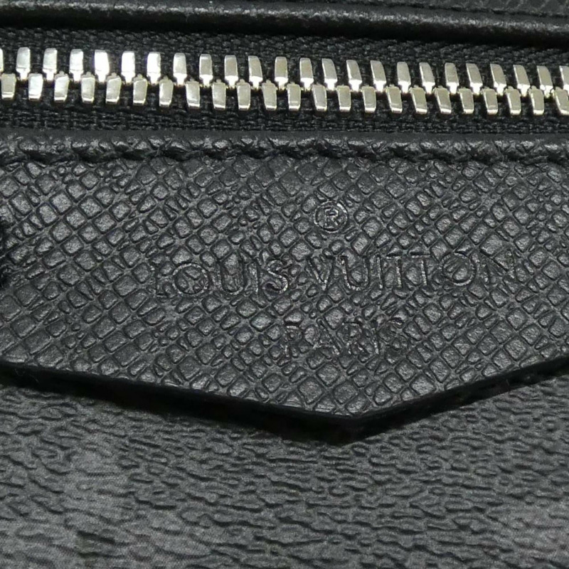 路易威登 Taiga Lama Discovery 雙肩包 M30230-3