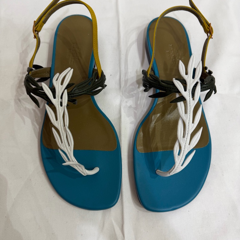 Hermès olive leaves Sandals-1