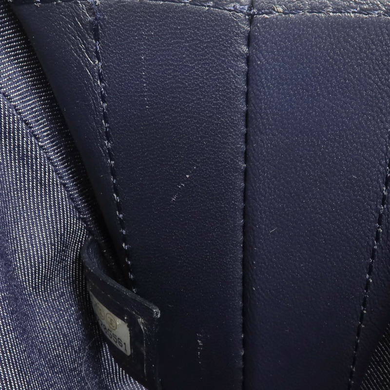 CHANEL 牛皮皮革Shoulder Bag金扣鏈帶肩背袋-16