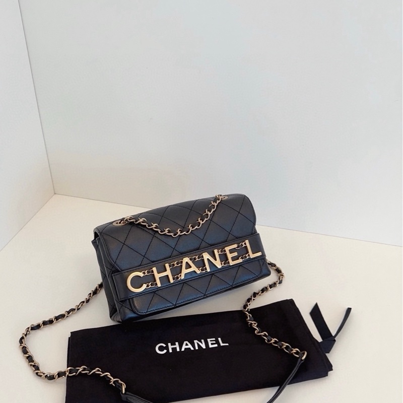 99新Chanel香奈兒 黑金皮穿鏈字母logo插蓋盒子包 小號-1