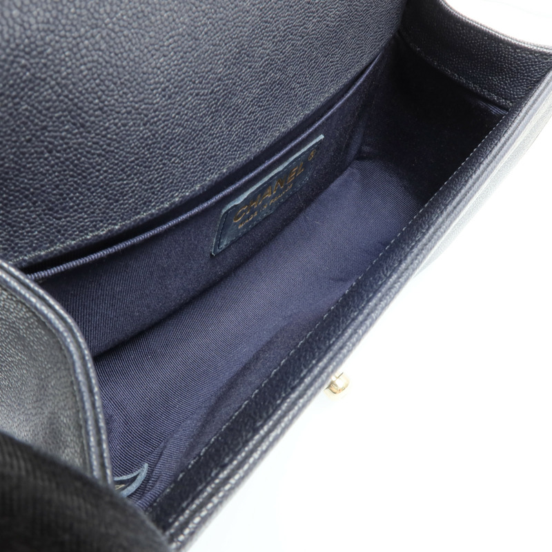 CHANEL 牛皮皮革Boy 20金扣鏈帶肩背袋-4