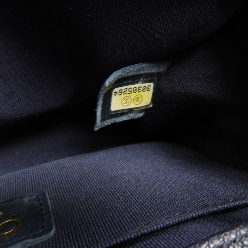 CHANEL 牛皮皮革Boy 20金扣鏈帶肩背袋-6