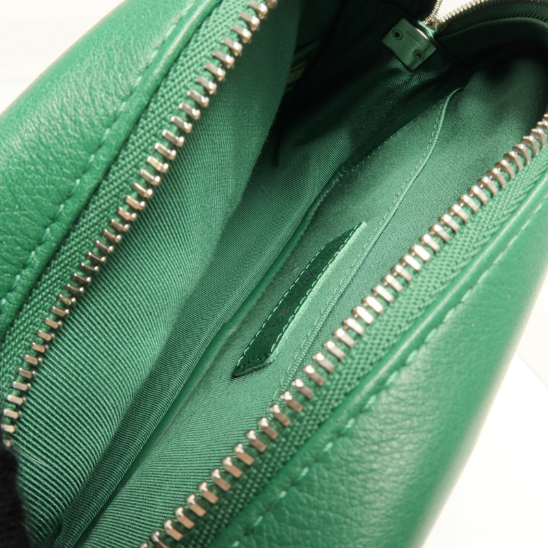 CHANEL 羊皮皮革Camera Bag銀扣鏈帶肩背袋-4