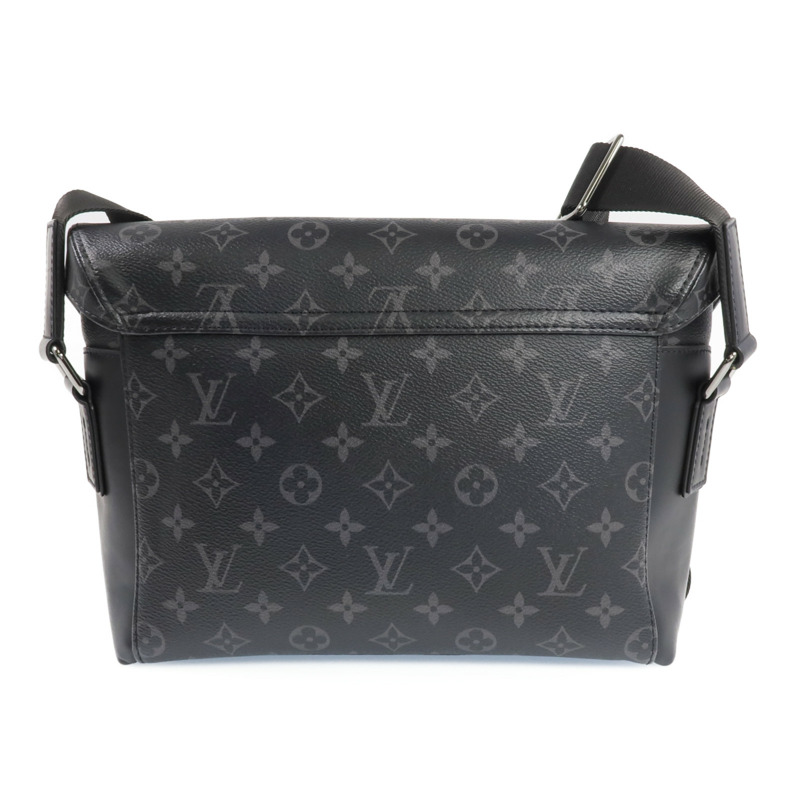 LOUIS VUITTON Monogram Eclipse Messenger PM Voyager銀扣肩背袋-2