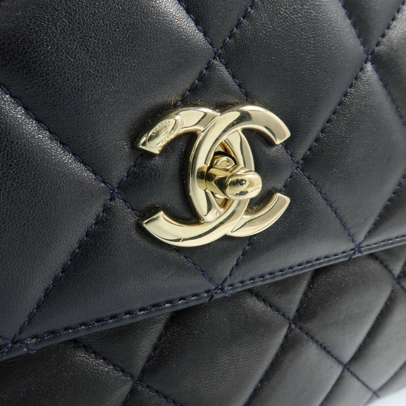 CHANEL 羊皮皮革Trendy CC金扣鏈帶肩背袋-8