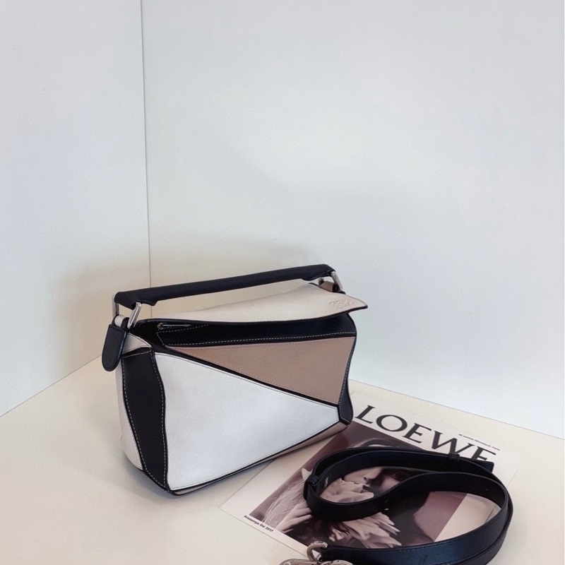 Loewe羅意威 三拼色Puzzle百變幾何包 小號-1