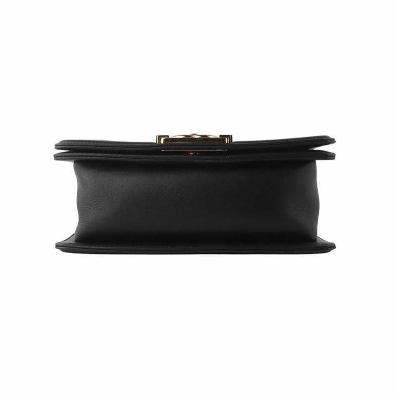 【包稅】CHANEL Chevron Boy Flap 金色小號斜背包-5