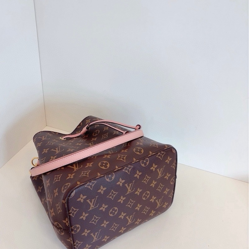 LV Neonoe MM 老花粉色水桶包 中號-5