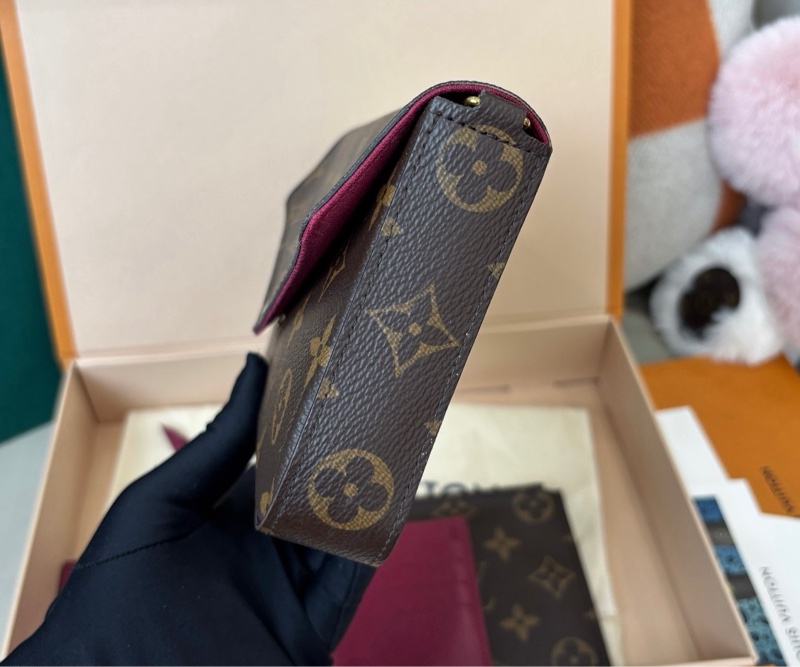 LV 老花三合一鏈條包-3