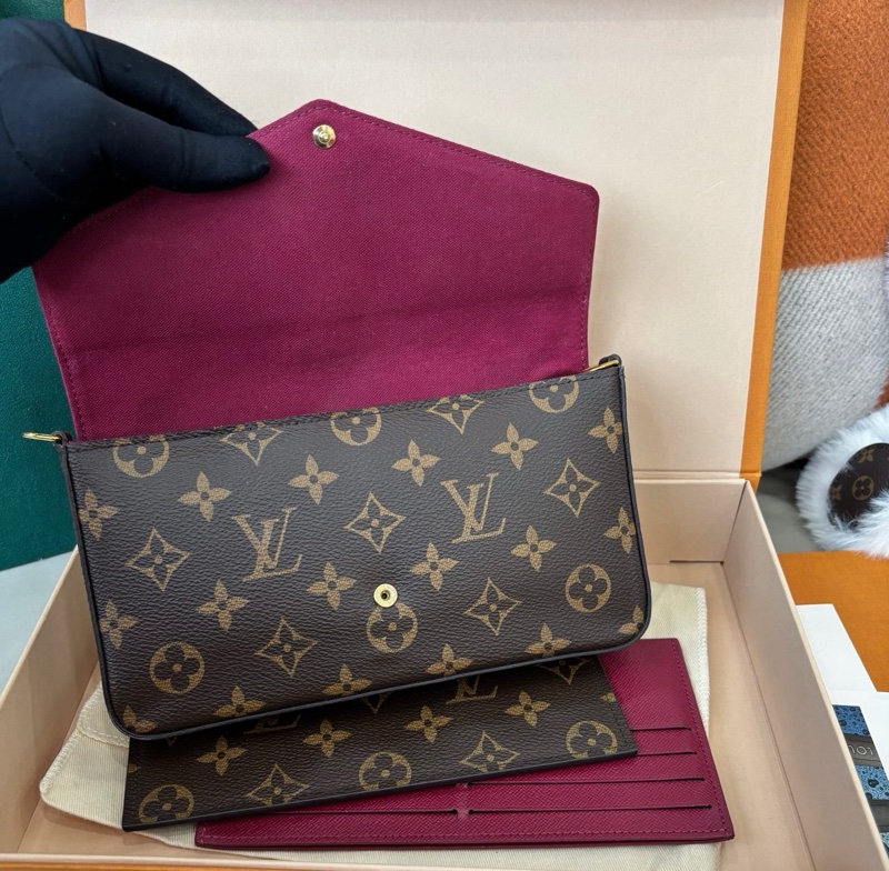 LV 老花三合一鏈條包-5