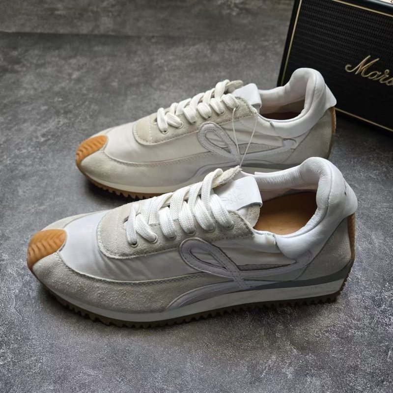 98新LOEWE羅意威 FLOW RUNNER 白灰 38碼 無附件-0