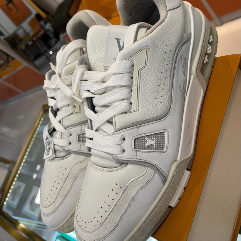 LV 路易威登 白水泥Trainer 牛皮 白水泥 尺碼10=44-12