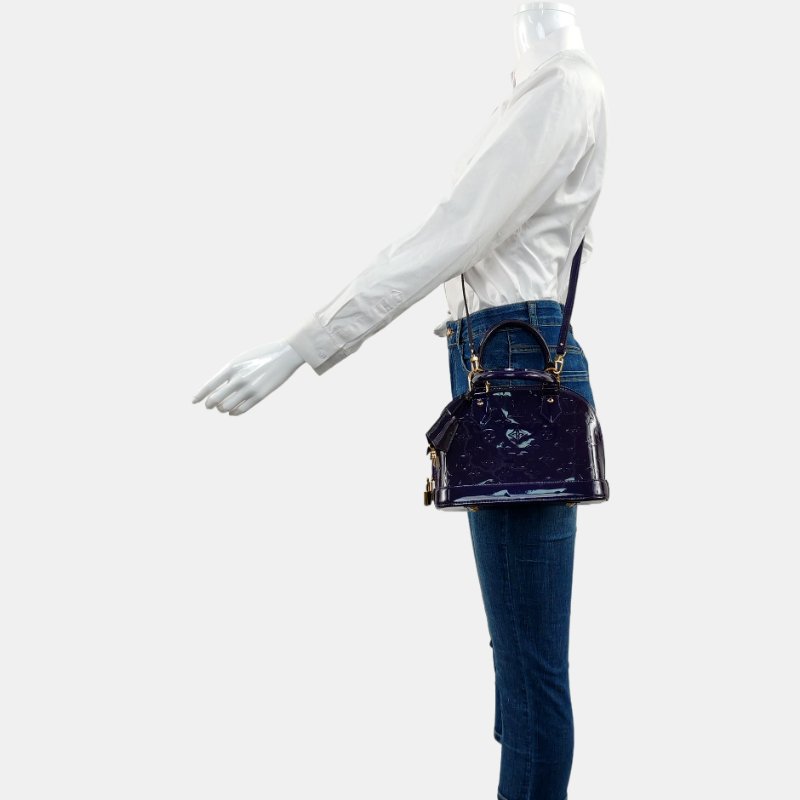 LOUIS VUITTON ALMA BB 紫色漆皮老花壓紋貝殼包斜挎包手提包單肩包銀色五金可拆卸肩帶-1