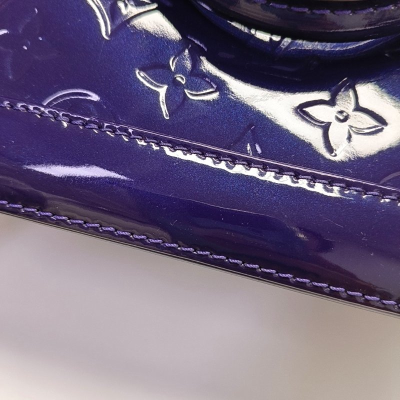 LOUIS VUITTON ALMA BB 紫色漆皮老花壓紋貝殼包斜挎包手提包單肩包銀色五金可拆卸肩帶-12